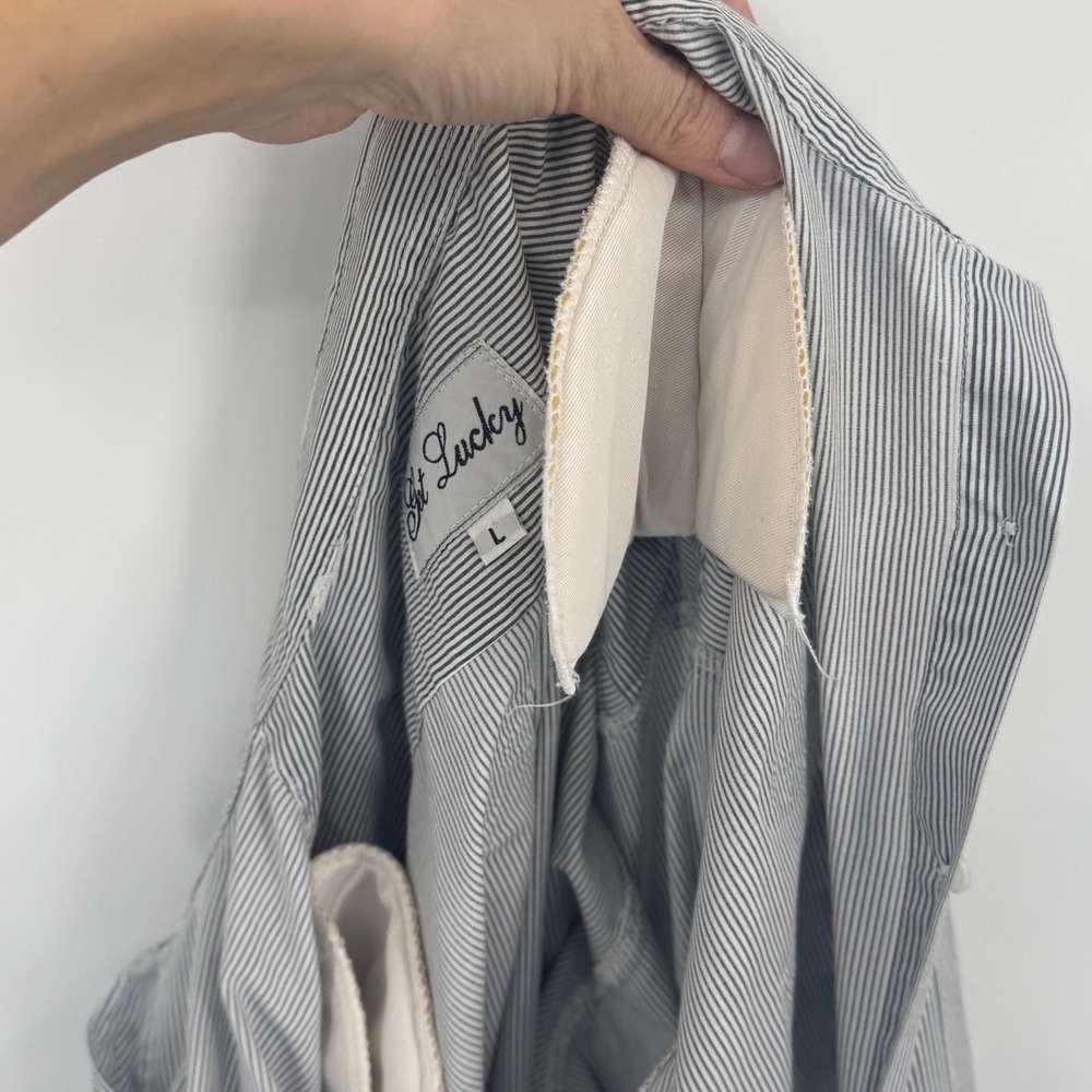 Get Lucky Women's Vintage Cat Shirt Gray White‎ Stripes Jeweled Accents Size L - Picture 16 of 16